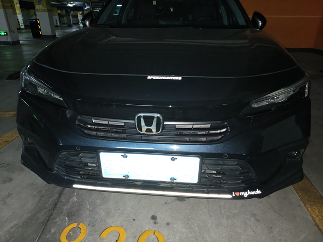 改装一下
旧车标看腻了改个镜面的