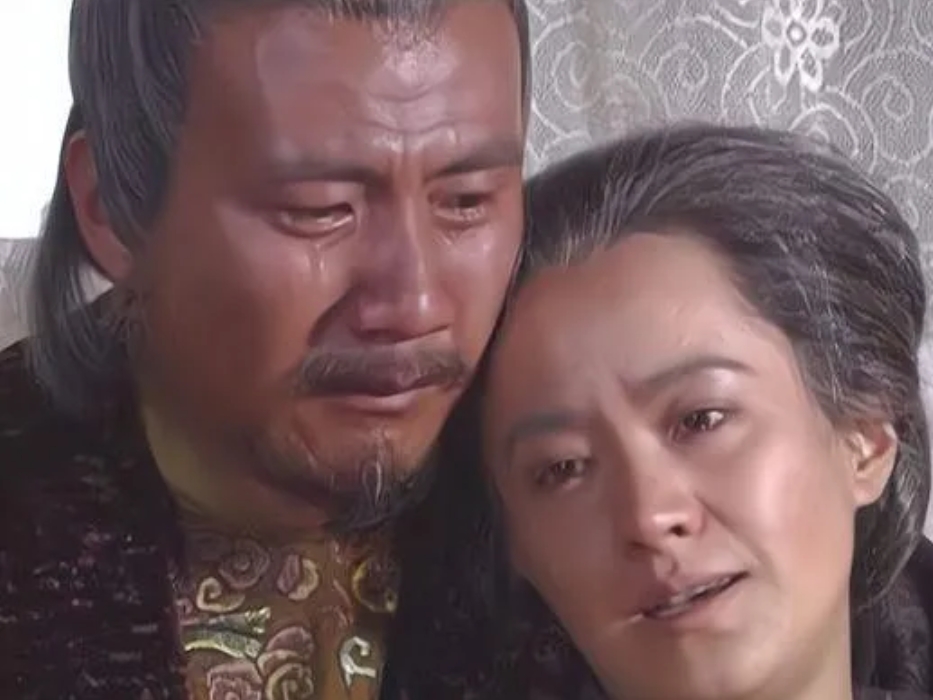 1382年，51岁的马皇后病重，朱元璋大怒：“你想死就死吧！你死了，老子多得是女人立后。”