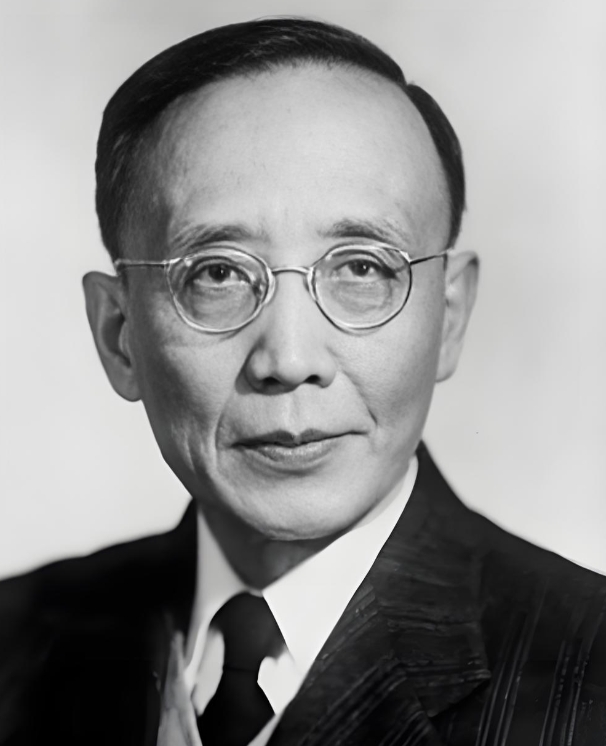 1978年，郭沫若因病去世不久，他妻子于立群突然自缢身亡。原来，她在整理丈夫遗物