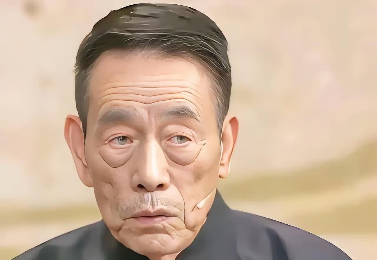 相声演员杨少华的家庭关系
一、妻子：朱志英。
二、儿子：长子：杨威，相声演员
