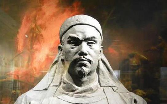 洪秀全生前有一个重口的怪癖，曾国藩撬开他的棺材后，恶心到当场呕吐，还怒骂洪秀全太