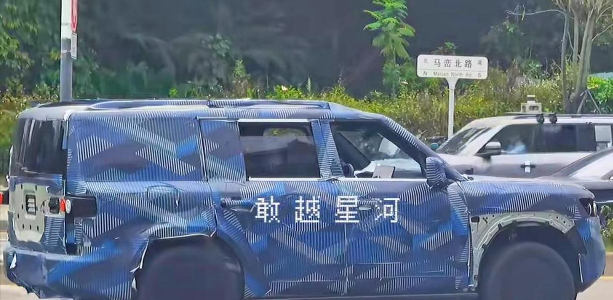 20万内硬派插混SUV来了！方程豹钛7凭啥让哈弗大狗慌了？