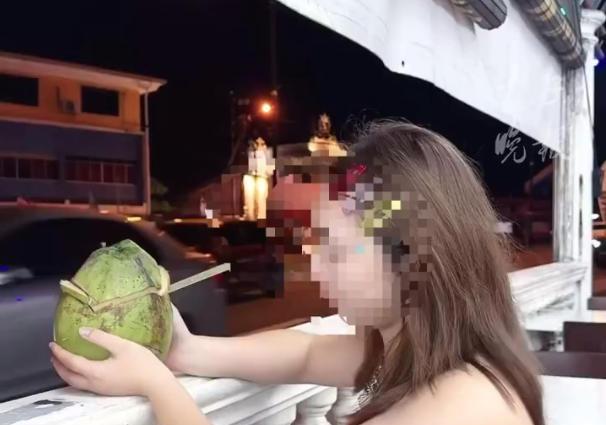 失联中国游客曾一起去过音乐节
近日，两名中国游客在马来西亚著名潜水胜地美人鱼岛度