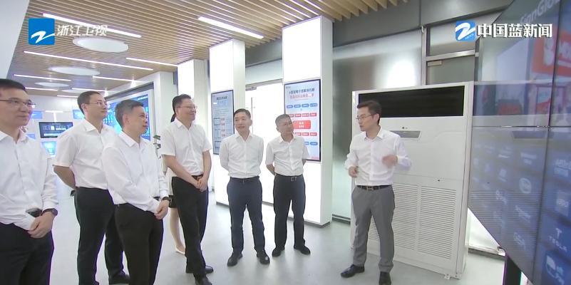 7月31日下午，浙江省领导在杭州调研服务贸易创新发展工作。
先后来到阜博科技、不