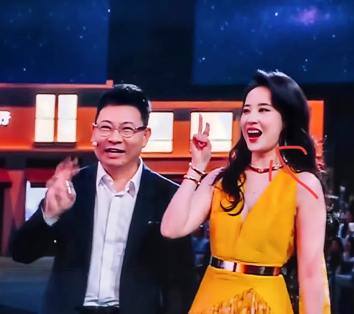 刘亦菲用自己的亲身经历

给所有代言人好好上了一课

什么什么什么叫做顶