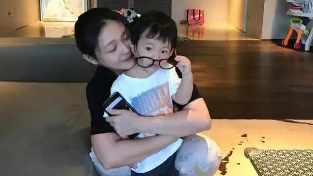 具俊晔阴了s妈一招，她直呼自己太傻，被拿几亿财产