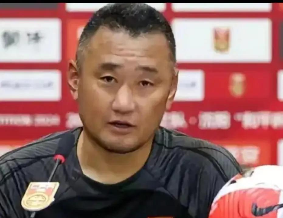 U17国青少队三连败，上村健一不是中国足球的救世主。
       上村健一率领