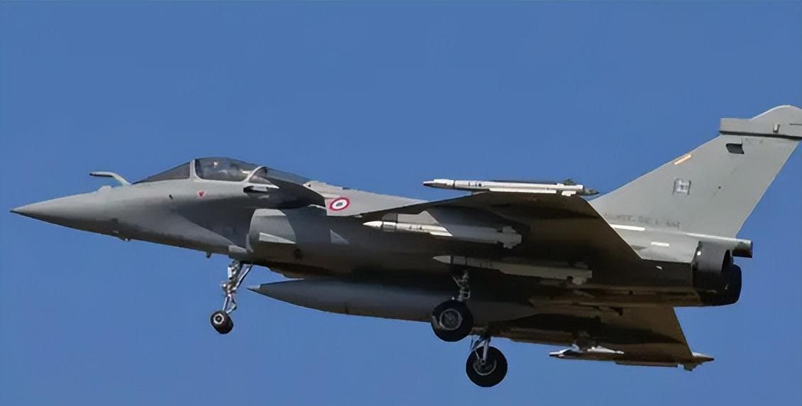 这场“5 月空战”的叙事，印巴各吹各的号，各拉各的锣。可把时间线、射程表、残骸坐