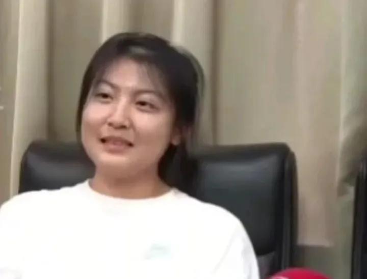 河南高考女状元724分，数学150！语文考140，数学150，英语141，物理，