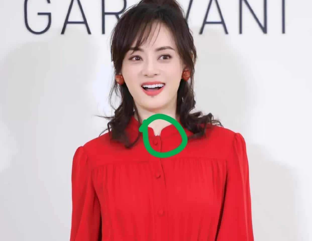 我有预感
孙俪只要不塌房，她有没有演技已经不重要了，因为她最大的优势，不是她敬
