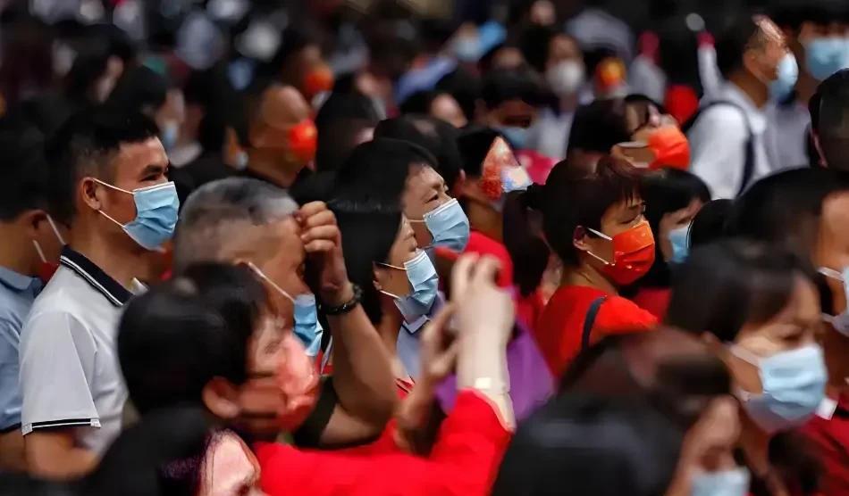 今年高考人数1335万，比去年少了7万人，但是有一个地方依旧不能忽视！
今年的高