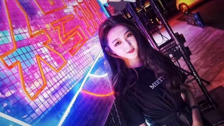 世纪婴儿陨落，青春戛然而止，25岁的遗憾谁来填补