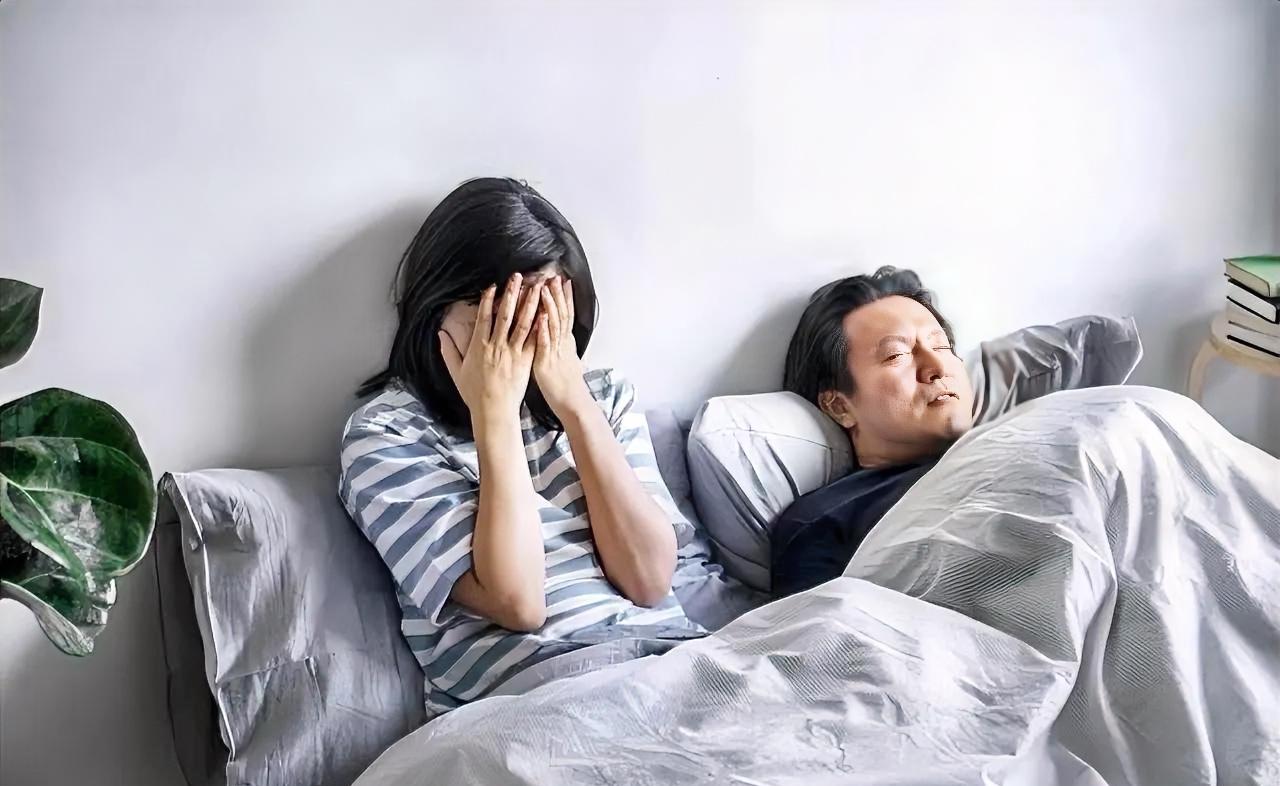 男人碰过野花后，再看妻子是什么感觉？真相很扎心。



婚外情过后，他对妻子的感