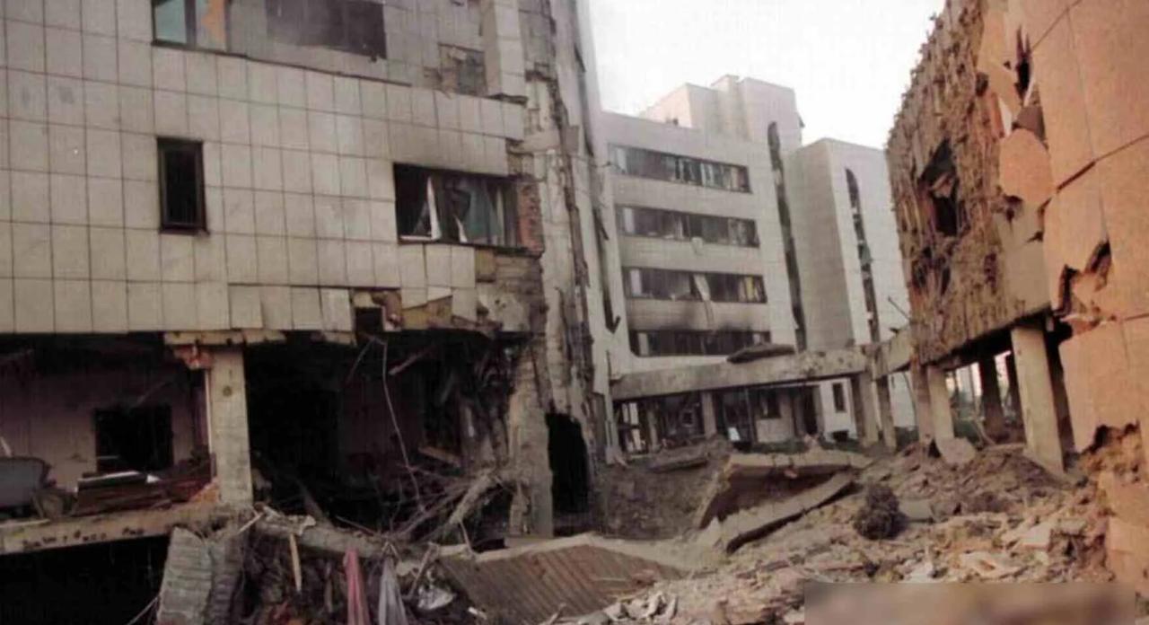 美军提拔争议人物，炸馆元凶掌核权，历史伤疤会重演？
美国空军最近宣布，托马斯·布