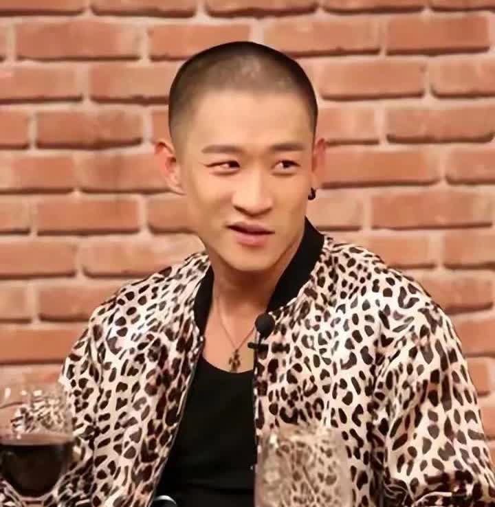 最臭名昭著的3位相声演员，个个罄竹难书天理不容，看看谁最可恨