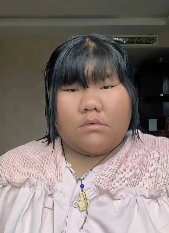 相亲，不要礼金，只要真心对我就行了。