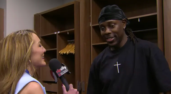 开拓者球员朱-霍勒迪分享了球队如何在客场抵挡住对手反扑并最终取胜。霍勒迪认为，尽