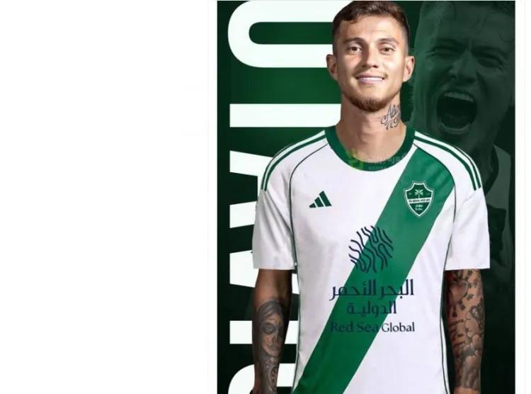 沙特联赛这转会操作真是让人眼花缭乱！据沙特媒体Koora Break消息，利雅得
