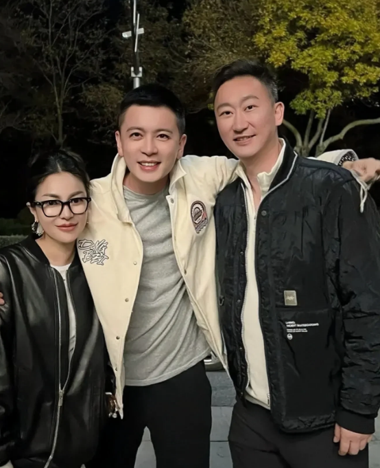 刘维伟妻子辟谣疑似“刘维伟母亲”的言论！刘维伟出轨门事件持续发酵，近日一名自称“