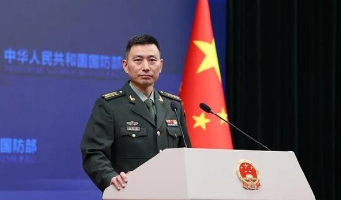 4月9日下午，中国国防部召开例行记者会，发言人张晓刚大校就多个涉美敏感军事议题作