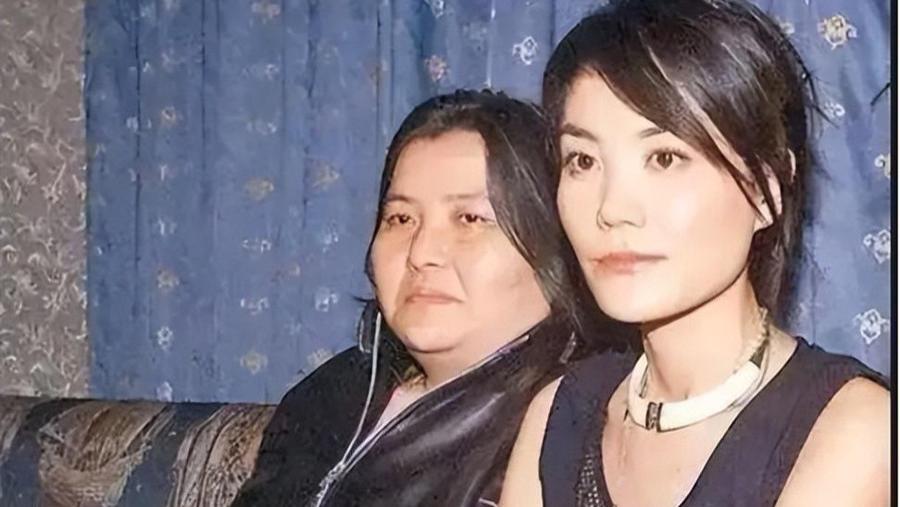 香港经纪人邱黎宽被闺蜜儿子控诉侵占遗产，此前深陷赌场欠债非议