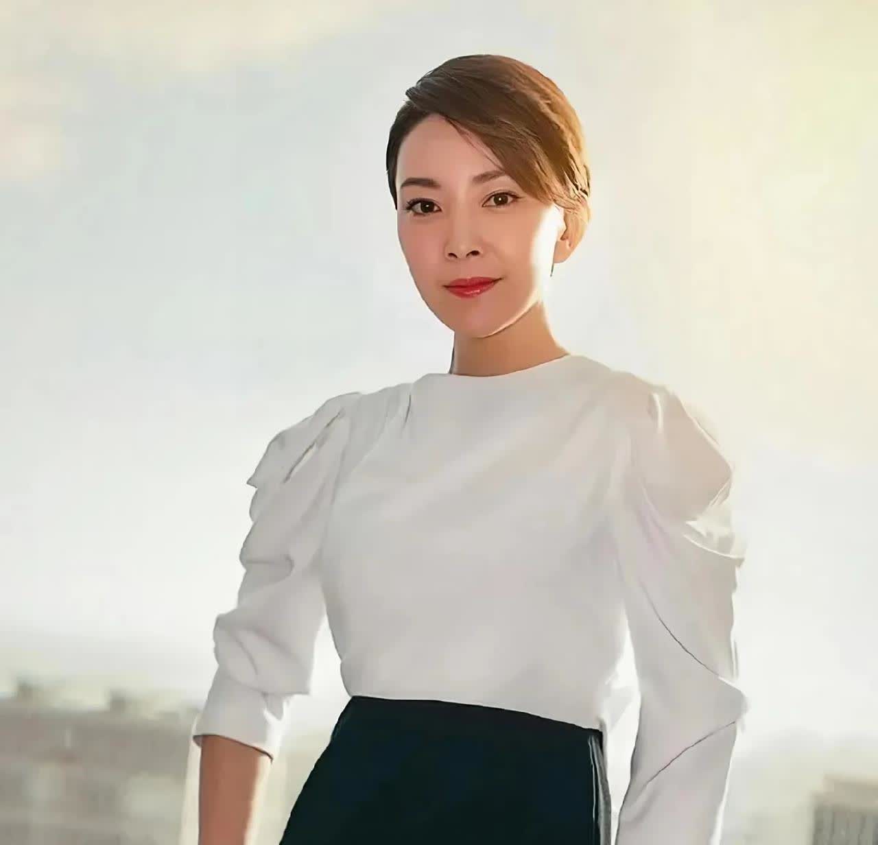 演戏前是普通职业的10位明星！