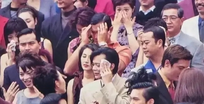 网友说自己第一眼先看到的是古天乐，我愣是找半天也没找到他 ​​​