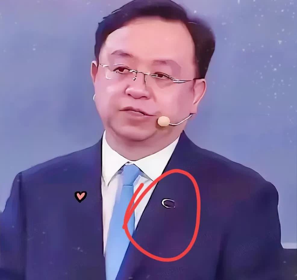 小米SU7的造车梦，彻底破灭了！三人遇难，700亿狂跌，雷军还敢继续造车吗？要不