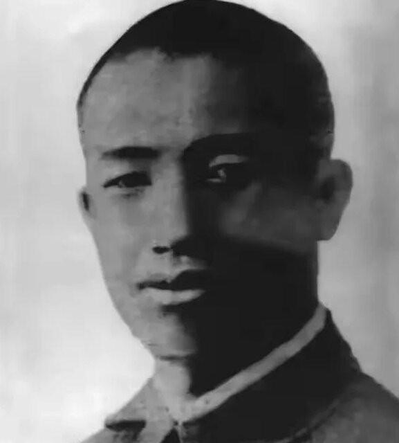 58师师长廖龄奇被枪决后，他手下四名团长，除蔡仁杰外，其他三个都提出了辞职，还差