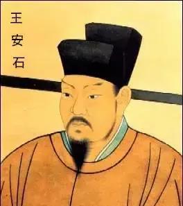 是忠臣还是奸臣，小老百姓说了不算，士大夫文人阶层说了才算。
比如王安石的改革，确