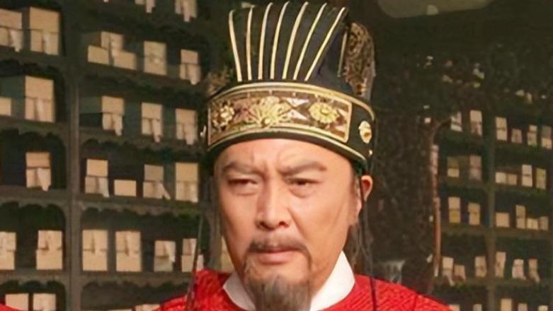 一条鞭法救了大明，却让张居正死后被抄家！改革强臣的功过，藏着明朝的死穴