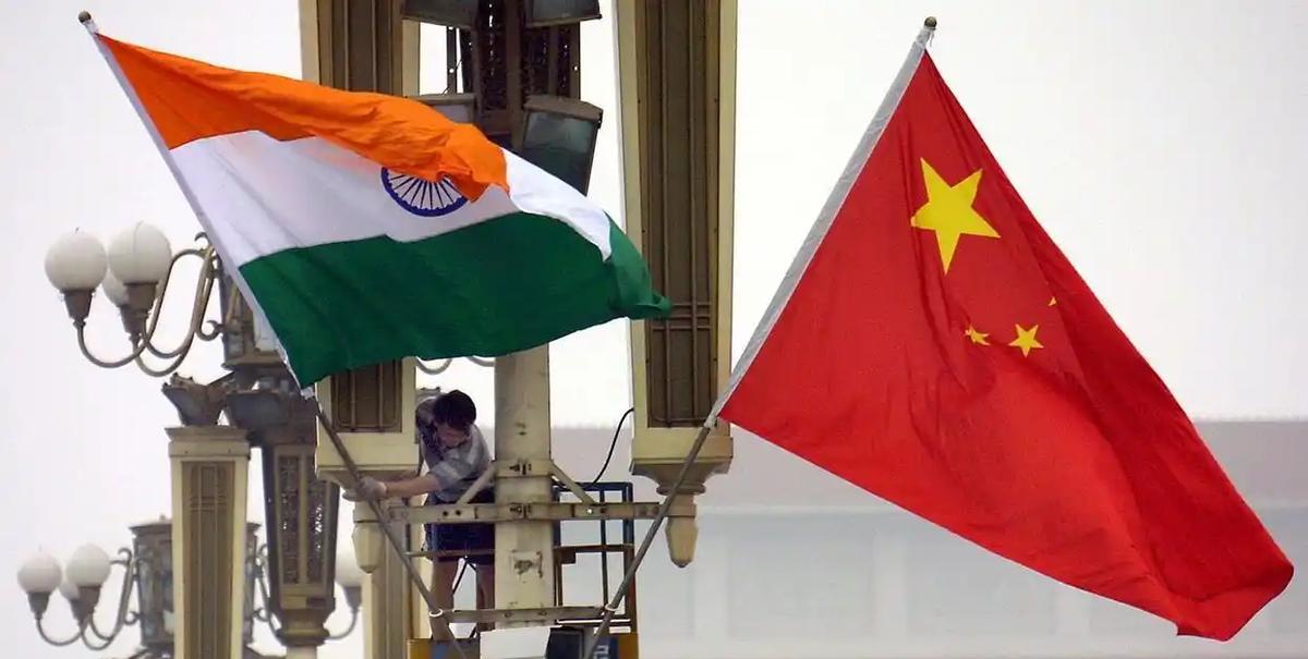 印度关于中印边界谈判提出的交易条件，要求中国放弃藏南和阿克赛钦这两块战略要地，换