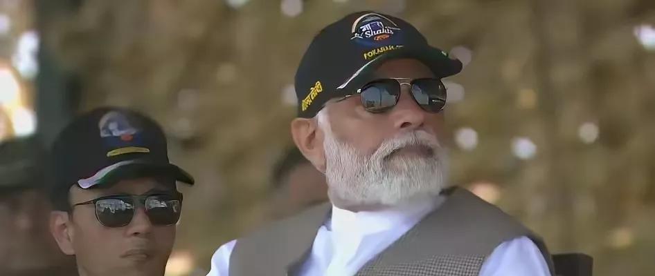 现在很多人在说印度的这次演习，是不甘、不服，是示威、警告。其实是露怯！他要通过多