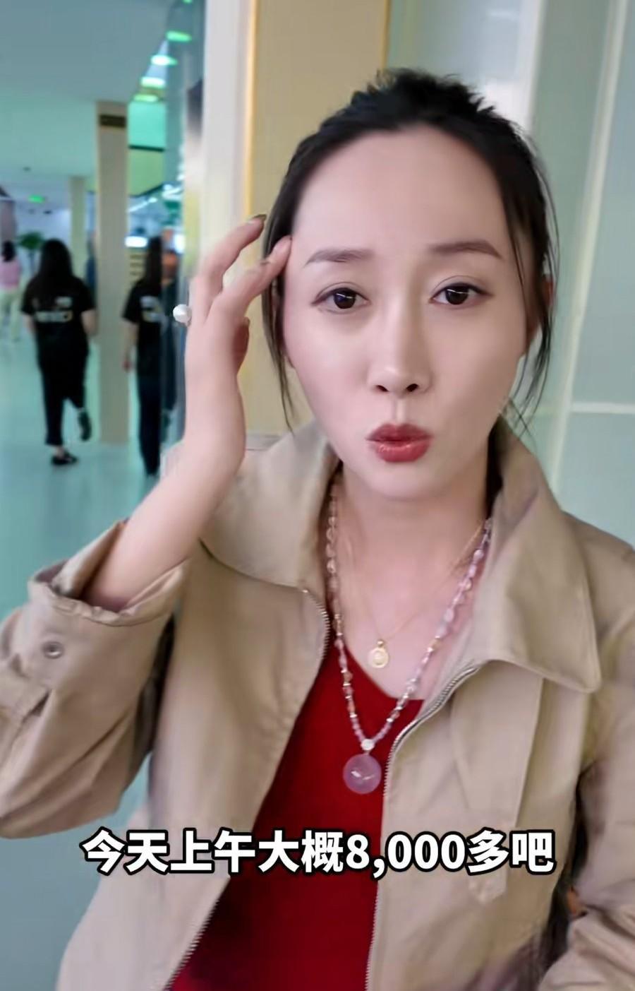 琳姐新店开业，老板都是洞没有到场，不知道是不是琳姐没有邀请！
反正飞哥开业的时候