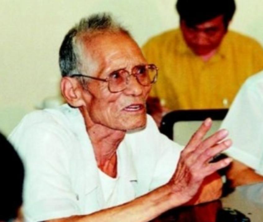 1998年，“狼牙山五壮士”幸存者葛振林意外得知，中央军委发给他的红旗勋章竟然被