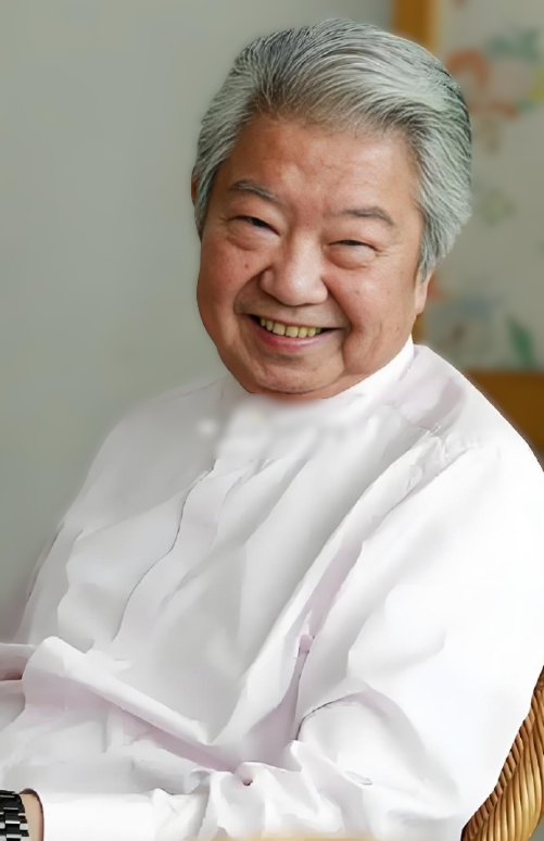 香港四大才子的时代彻底落幕了，
今天刷到蔡澜先生离世的消息，心里猛地一震。他是美