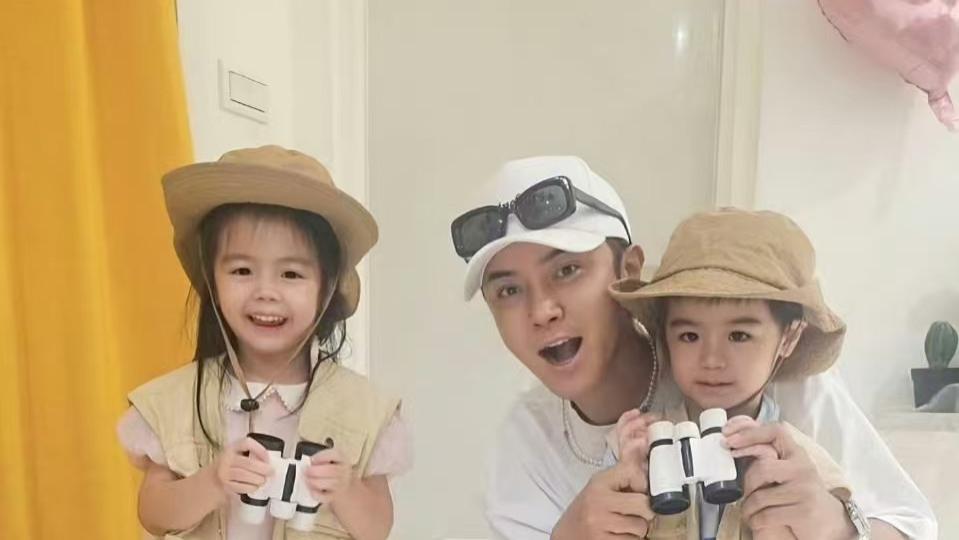 罗志祥“带娃”上热搜：不是收养，是26年情义的双向奔赴