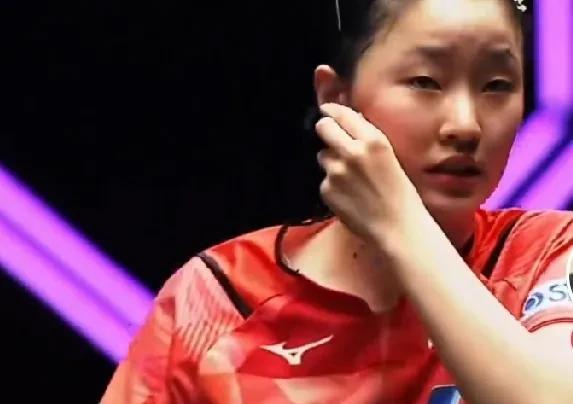 真不知道
给张本美和加油的
都是什么人
还总说抛开国籍
其实……
这怎么能抛开呢