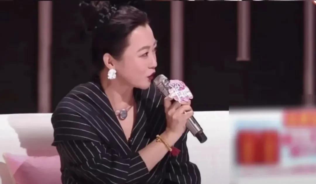卢庚戌怼郝蕾有一定道理

据悉，影视演员郝蕾近日在音乐综艺《让我来唱》担当评