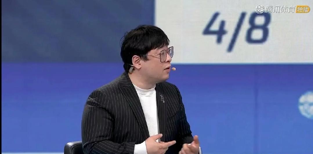 干干净净的一场比赛，输方笑容满面，赢方也不张狂。
今天湖人客场输球，大致有以下几