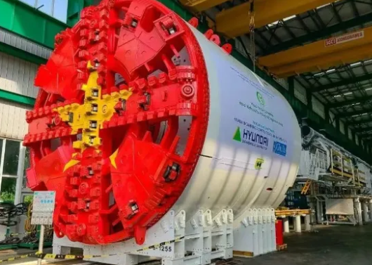 越南为获取中国高铁技术，花巨资赴中国取隧道技术，为越南自建高铁做准备！
 
麻烦