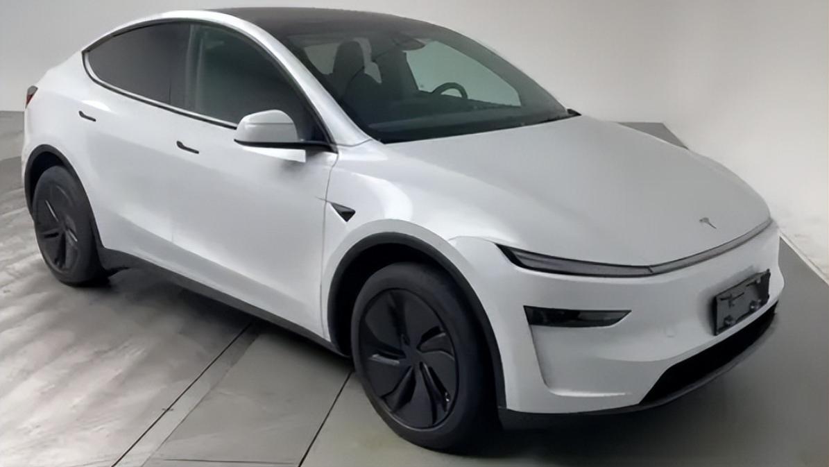 加长7座实锤？曝特斯拉Model Y+或5月国产，加2座贵1万6你买吗？