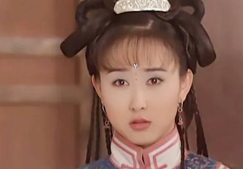 2005年，大马富豪朱兆祥向女演员胡静求婚