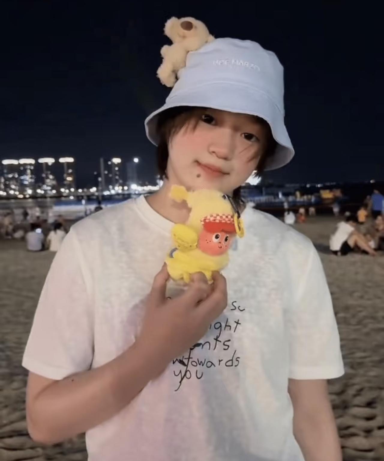 全红婵
两届奥运冠军，世界杯、世锦赛大满贯
但是我发现
她好像很难再回到从前了