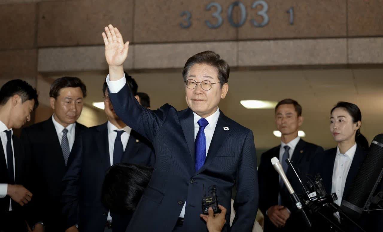 李在明当选为总统，仅仅是夺回了他本该拥有的权利！当年他以微弱的劣势不敌尹锡悦！尹