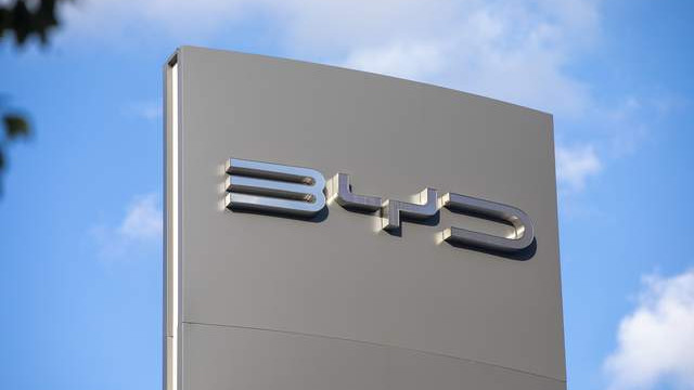 2025年一季度，比亚迪海外销量霸榜，多个国家和地区稳居销冠