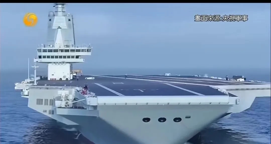 东方大国航母计划：2026年下水两艘航母，舷号19和20，排水量均超10万吨，其