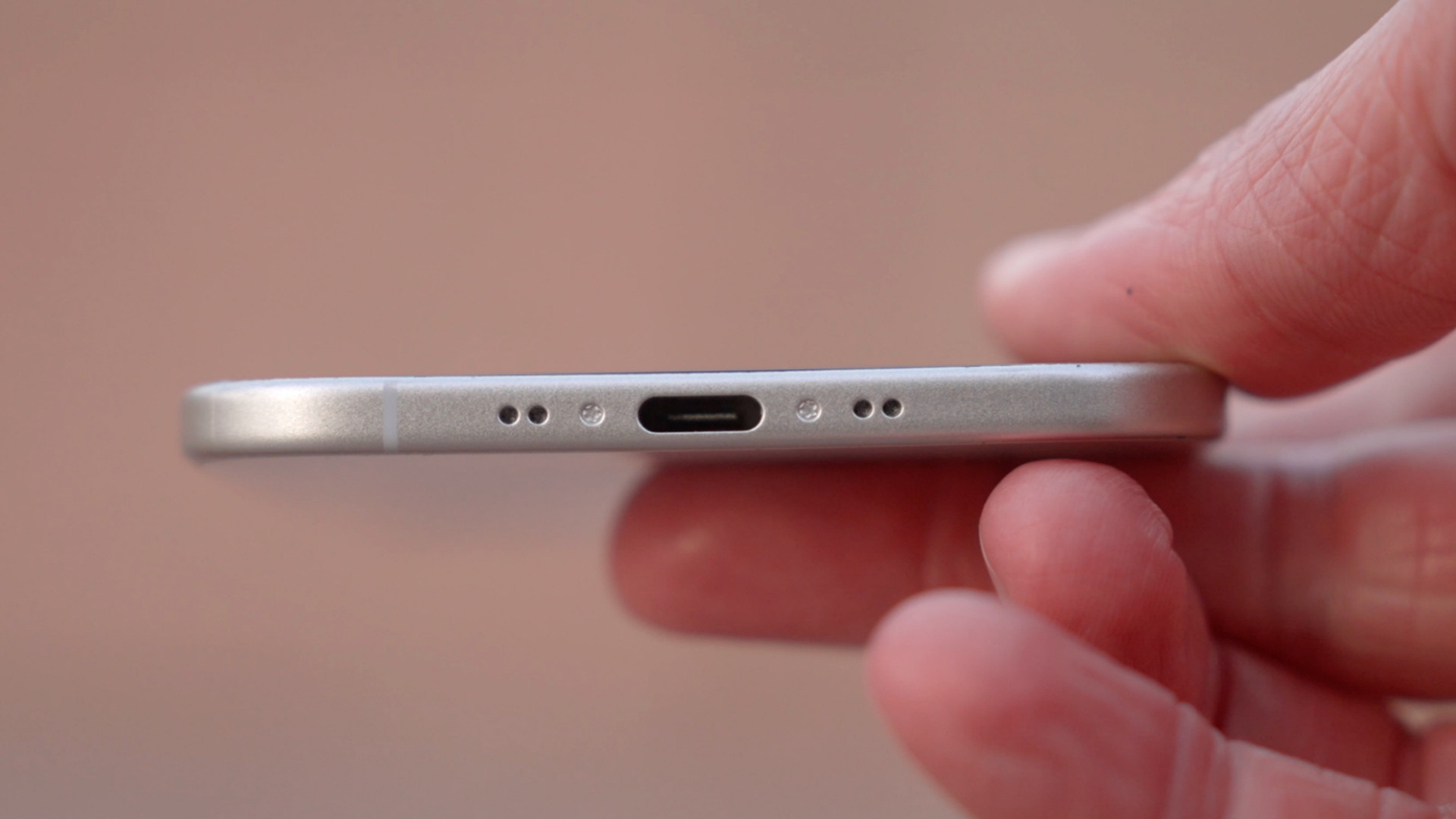iPhone 17终极爆料汇总：Air最值得期待，Pro丑但配置硬挺