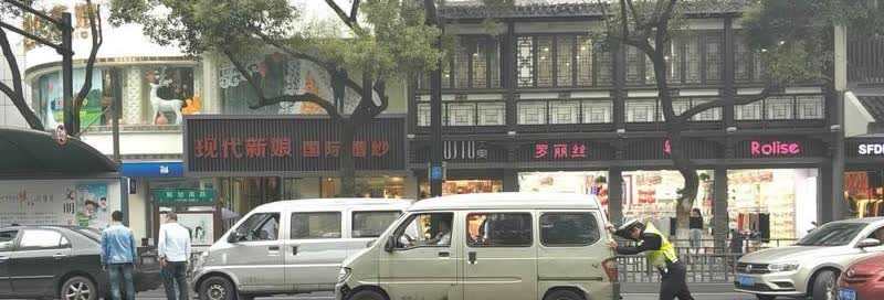 农村家庭一辆车可以开多少年？

不算工具车，只讨论乘用车。

陕西农村，