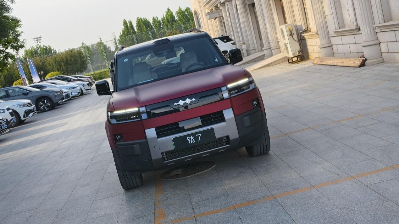 打破二元对立，方程豹钛7定义何为“新硬派家庭车”